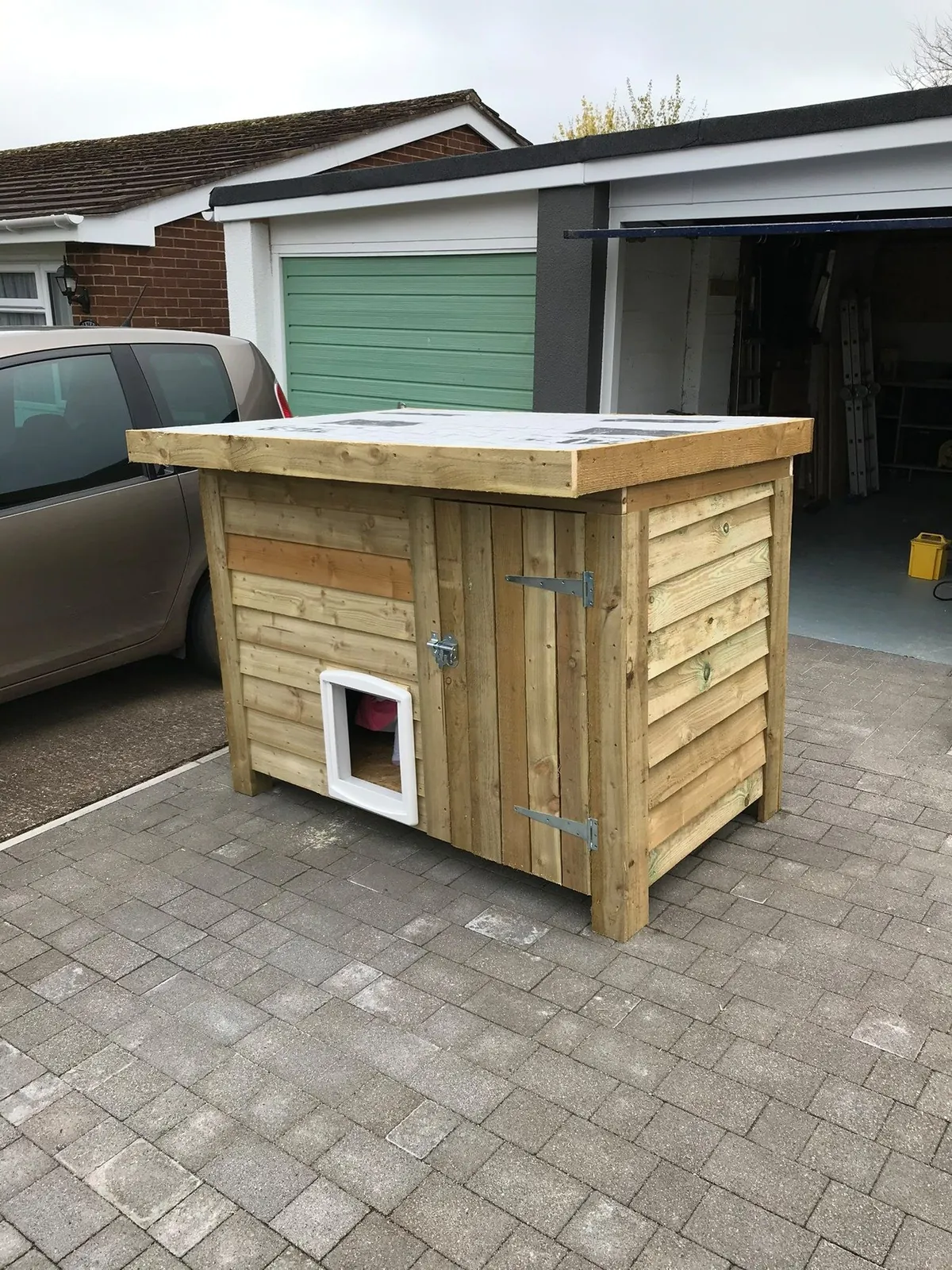 Bespoke timber pet house 06 – carpentry by JCK Carpentry & Building, Exeter